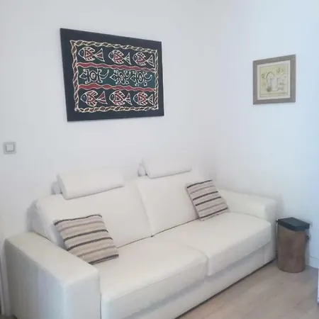 Daire Di Charme Con Giardino Privato E Vista *