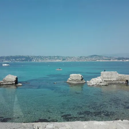 Di Charme Con Giardino Privato E Vista Daire